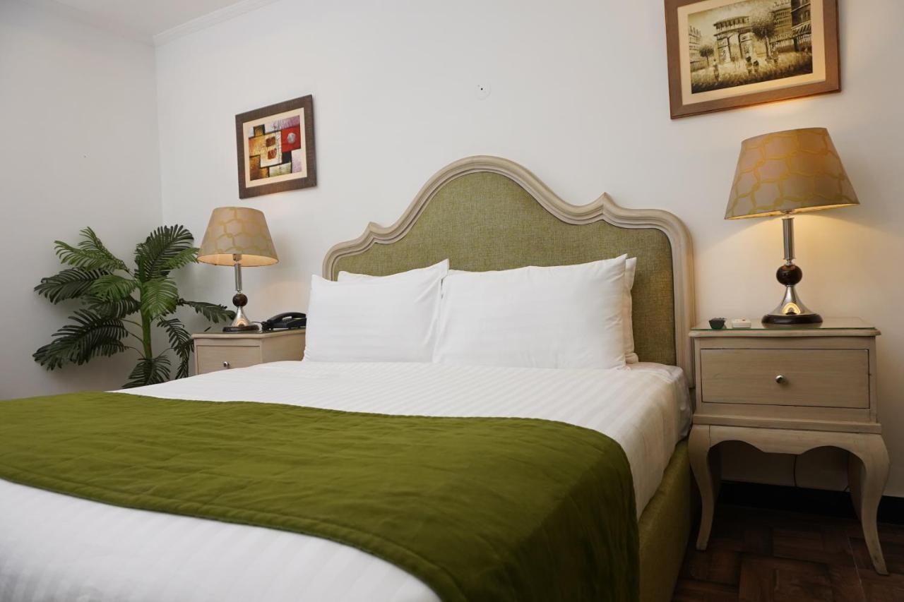 Hotel Oban Lahore Buitenkant foto