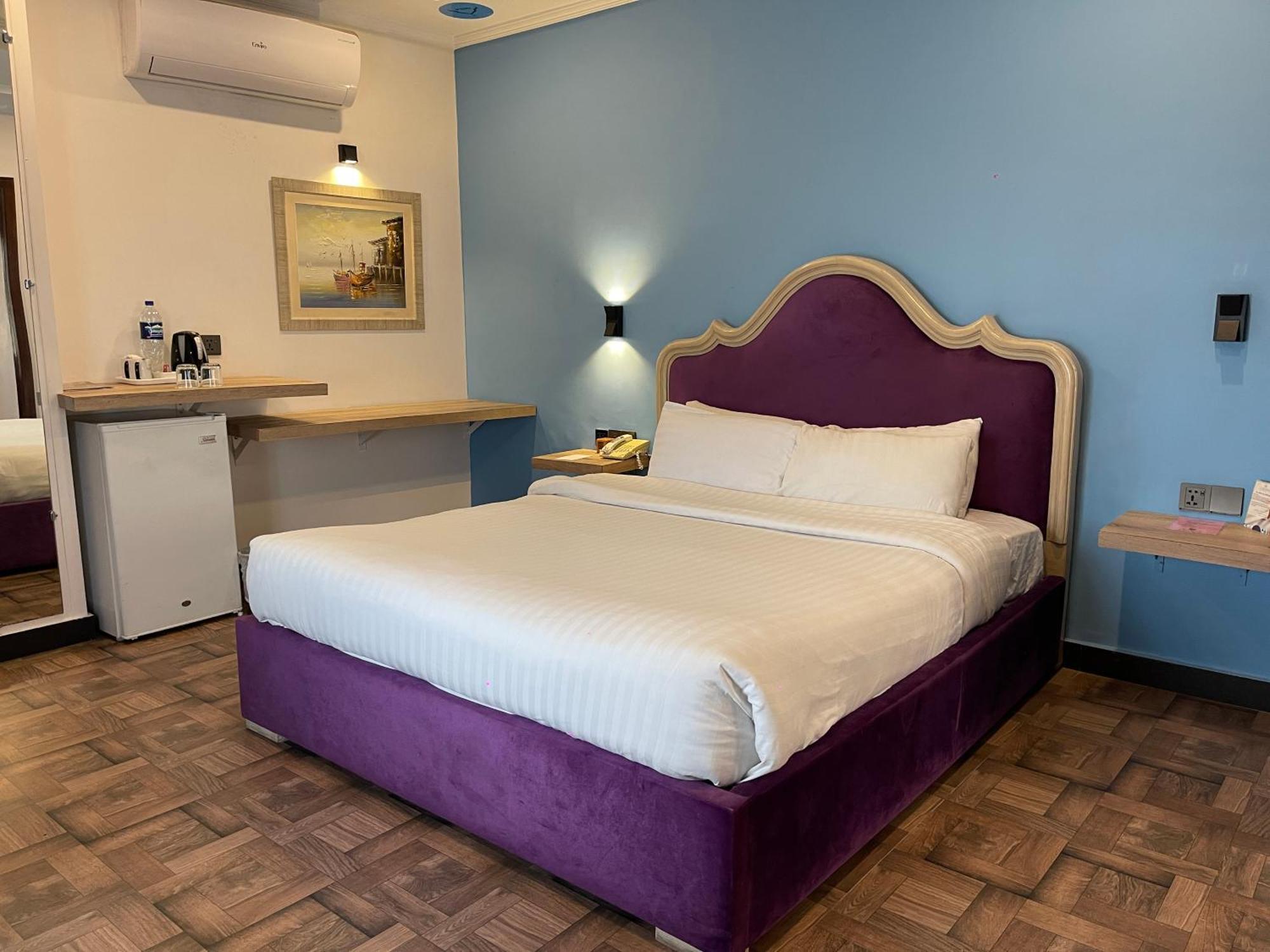 Hotel Oban Lahore Buitenkant foto
