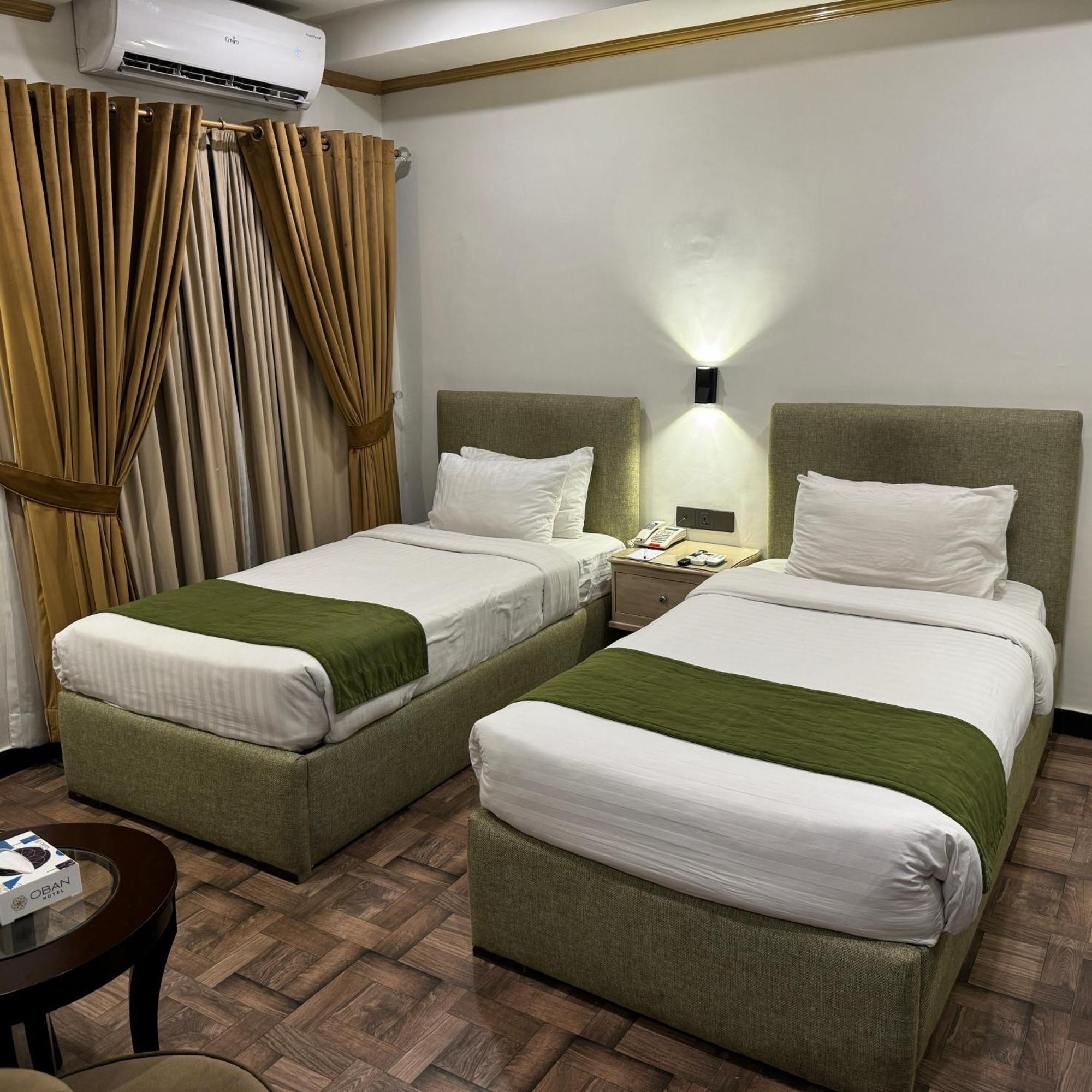 Hotel Oban Lahore Buitenkant foto