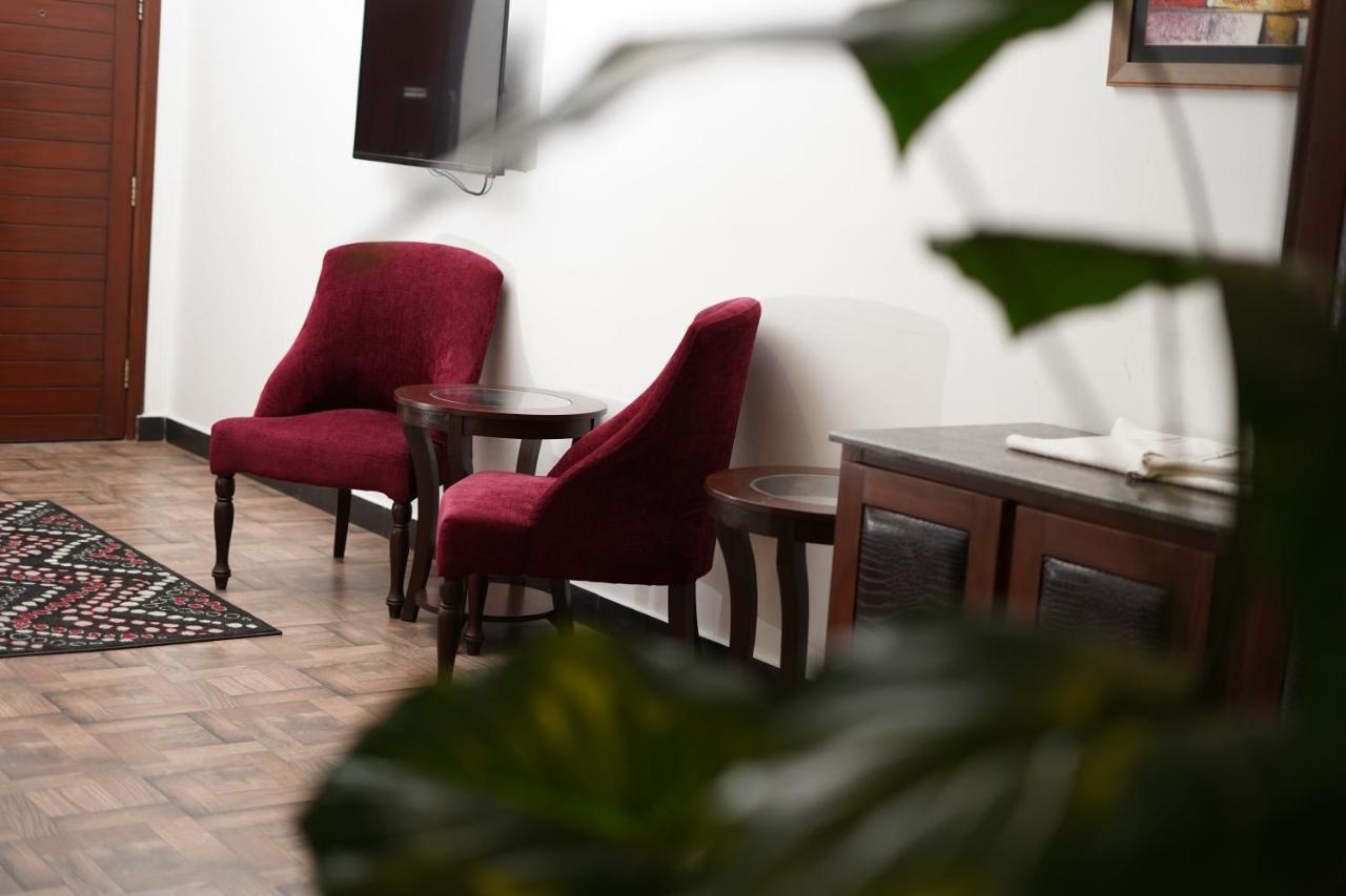 Hotel Oban Lahore Buitenkant foto
