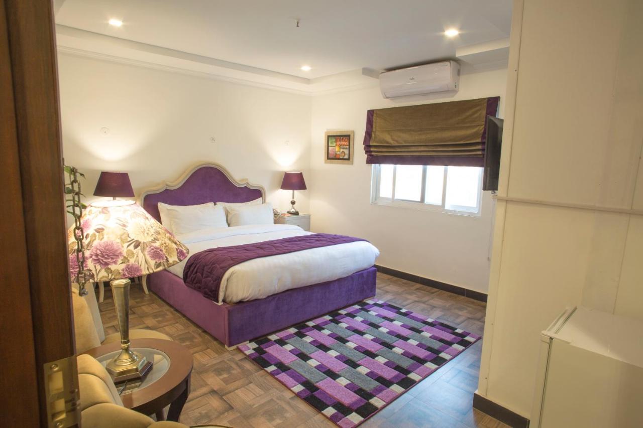 Hotel Oban Lahore Buitenkant foto